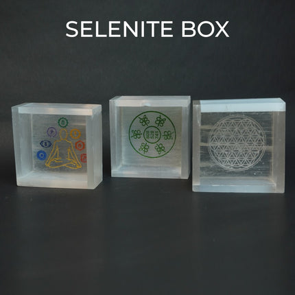 🌙 Exclusive Selenite 3 inch Box – Elegant Storage & Energetic Purification