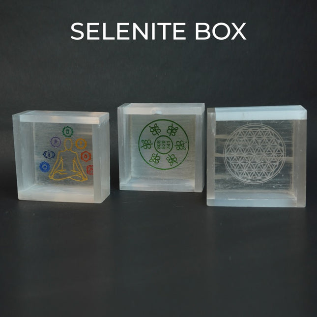 🌙 Exclusive Selenite 3 inch Box – Elegant Storage & Energetic Purification