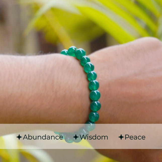 💚 Green Jade Round Beads Bracelet – Harmony, Prosperity & Protective Calm