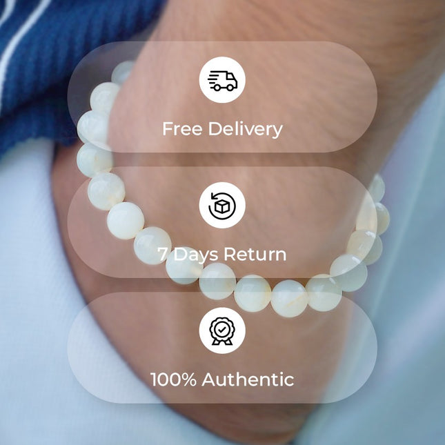 Mother of Pearl Beads Bracelet – Elegance, Emotional Harmony & Feminine Energy
