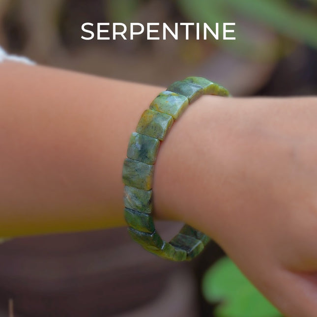 🐍✨ Designer Beads – Serpentine Bracelet