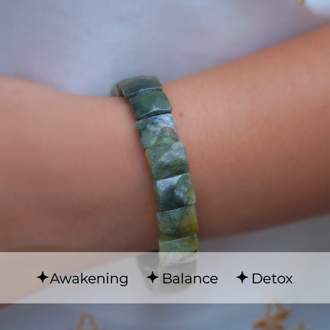 🐍✨ Designer Beads – Serpentine Bracelet