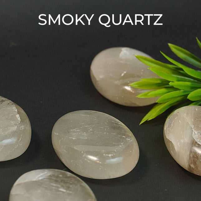 🖤 Smoky Quartz Palm Stone – Grounding • Protection • Emotional Clarity